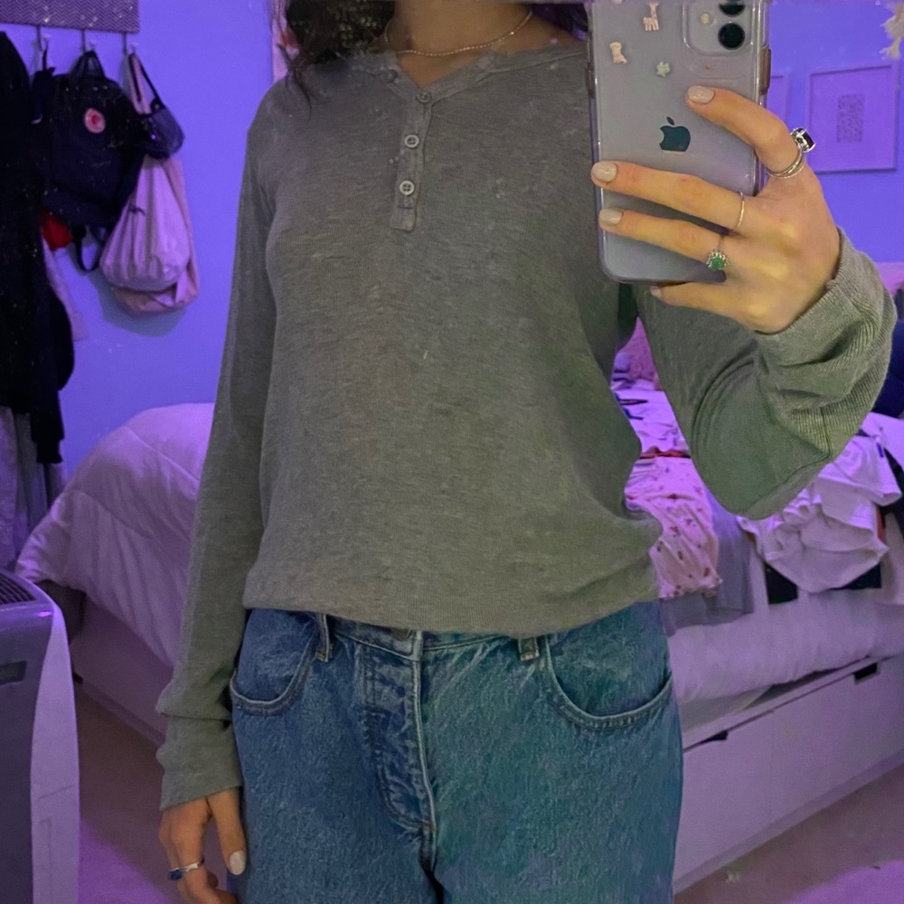 Brandy Melville Light Grey Callon Top